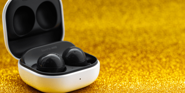 black friday wireless earbuds deals