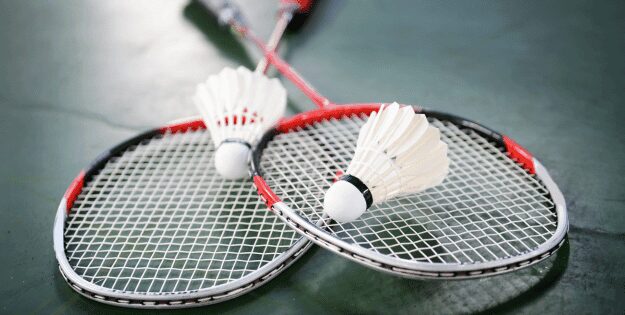 badminton equipment list
