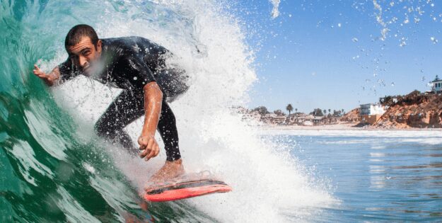Ultimate Surfing Equipment List: Top Gear for Catching Waves