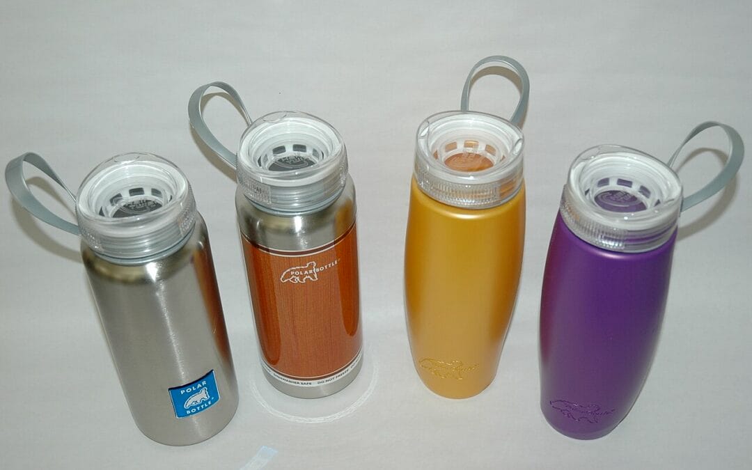 Stainless steel insulated water bottle