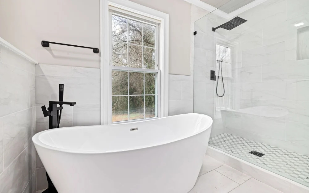 Bath Lifts: UK Buying Guide & Costs (2026)
