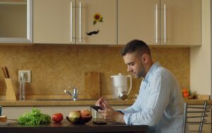 The AI Shopping Test: do ChatGPT, Gemini and Google AI Mode pick the cheapest appliance to run?